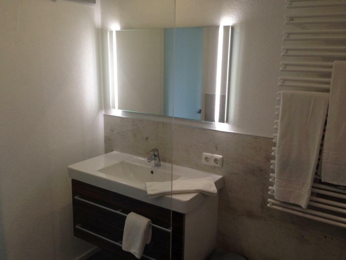 Appartements Strasser Angelika เวสเทนดอร์ฟ ภายนอก รูปภาพ